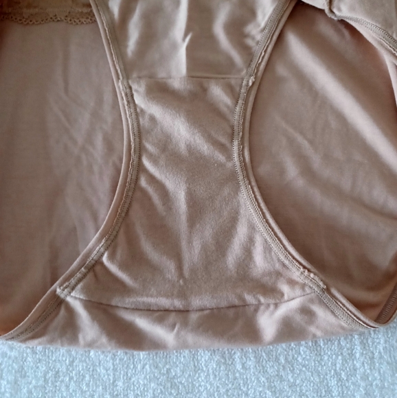 SOMA Embraceable Lace High Leg Beige Panty, size S - Picture 7 of 8